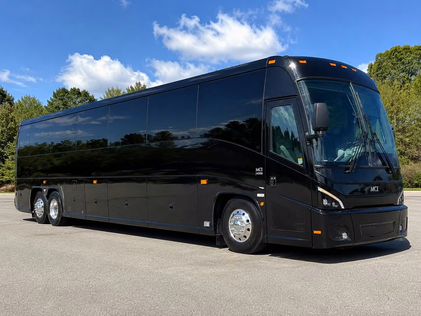 corporate event and employee shuttle bus rentals in bloomington