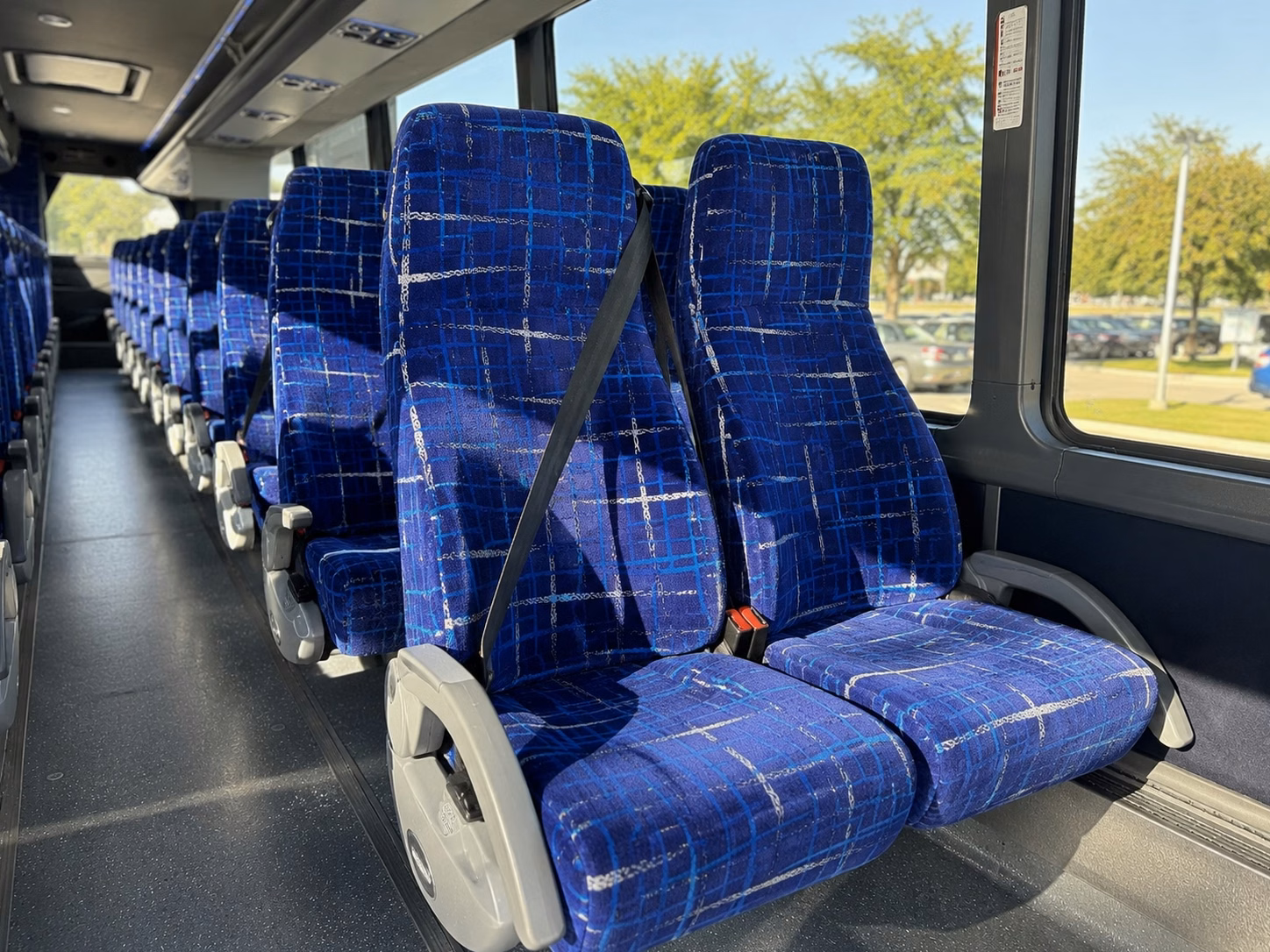 vikings fan bus rentals from bloomington to u s bank stadium